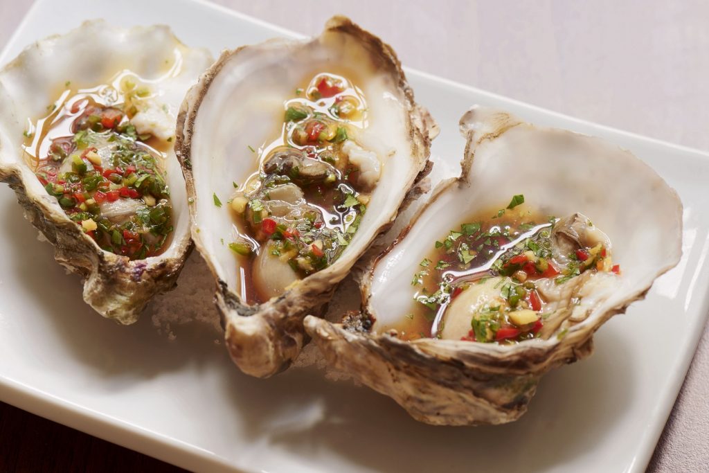 Oyster-happy-Hour