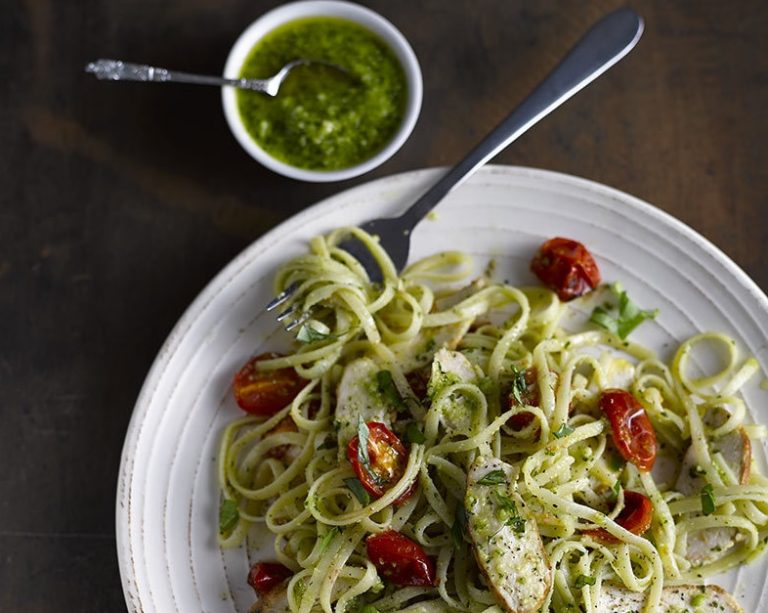 THE IDEAL RECIPE FOR LEMON CHICKEN WITH OMEGA COOL PESTO
