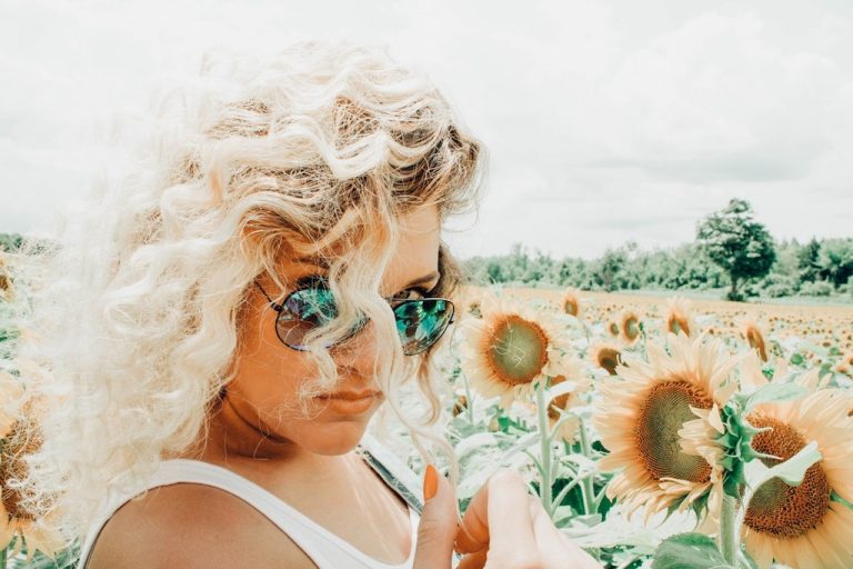 6 IDEAL TIPS TO GET PERFECT CURLS