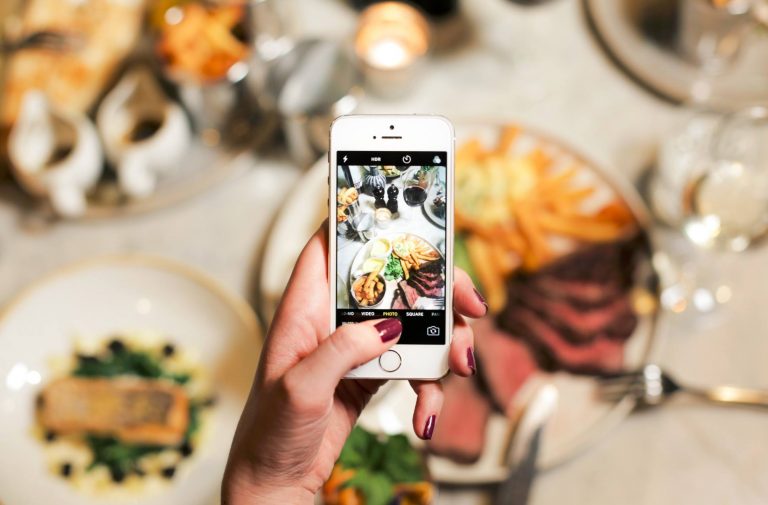 7 IDEAL REASONS FOR FOODIES TO VISIT THE REFINERY NEW STREET SQUARE, LONDON