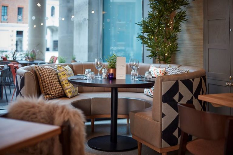 RESTAURANT REVIEW: HAPPENSTANCE, THE IDEAL PLACE FOR PLEASING EVERYONE