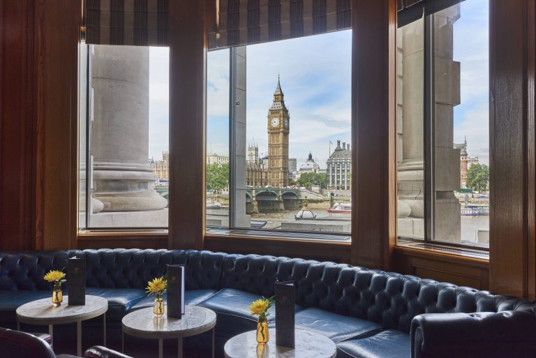 RESTAURANT REVIEW: GILLRAY’S STEAKHOUSE: THE IDEAL PLACE FOR A QUINTESSENTIALLY BRITISH EXPERIENCE