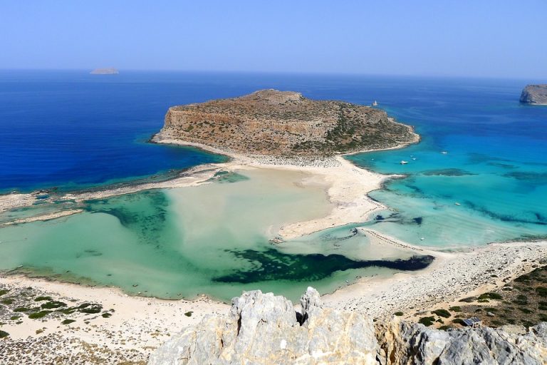 5 IDEAL REASONS TO VISIT CHANIA