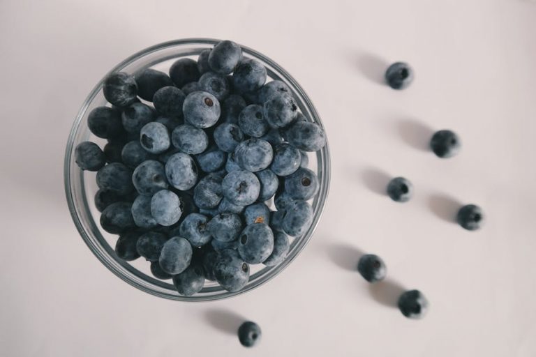10 IDEAL FOODS THAT ARE GOOD FOR YOUR SKIN
