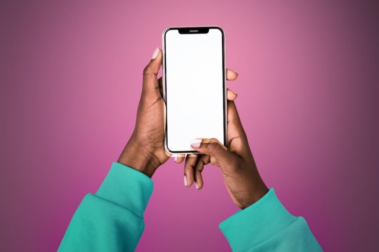 5 IDEAL WAYS TO BEAT MOBILE PHONE ADDICTION