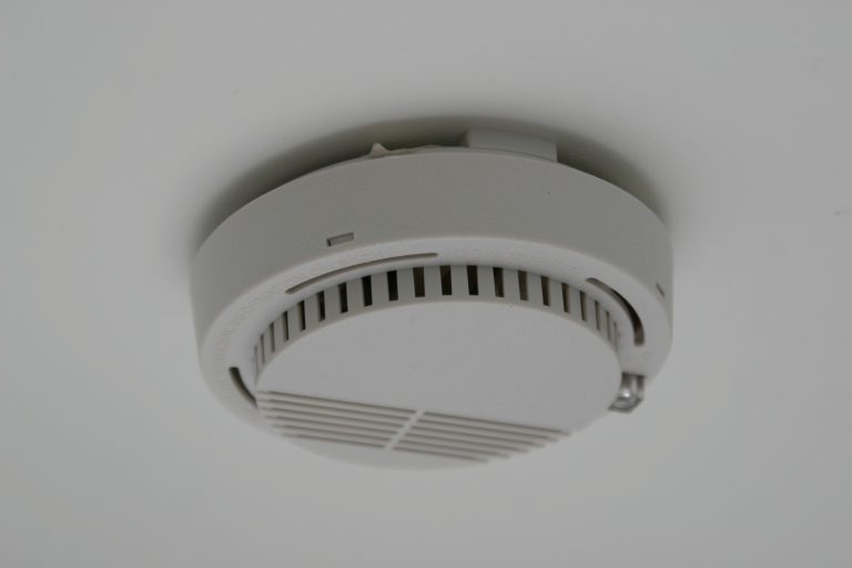 YOUR IDEAL GUIDE TO FIRE SAFETY