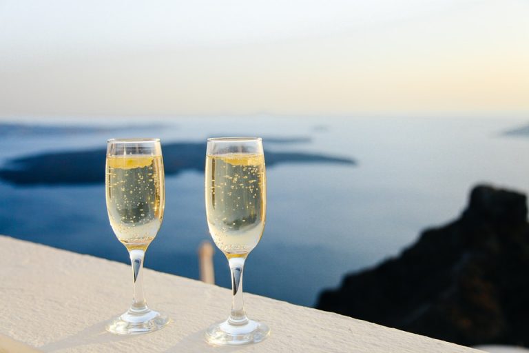 5 WAYS PROSECCO IS IDEAL FOR YOUR MIND, BODY AND SOUL