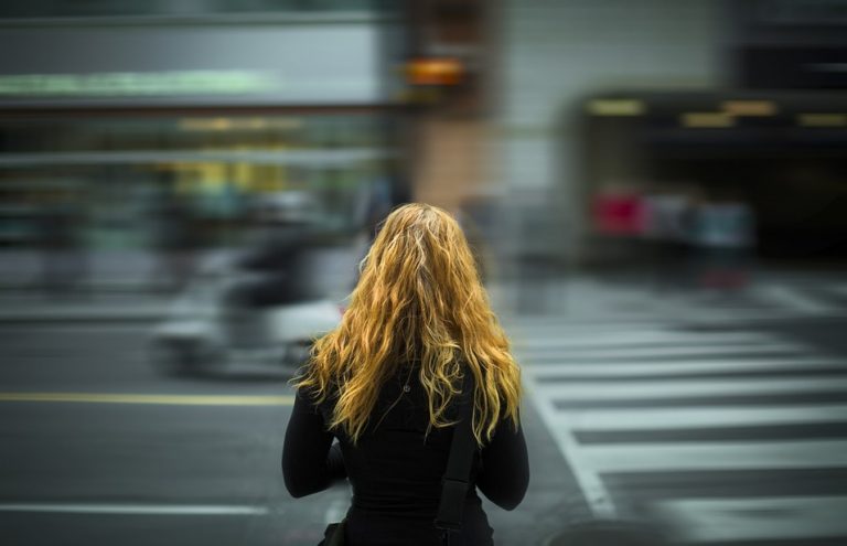 4 IDEAL TIME-SAVING HACKS IDEAL FOR CITY DWELLERS