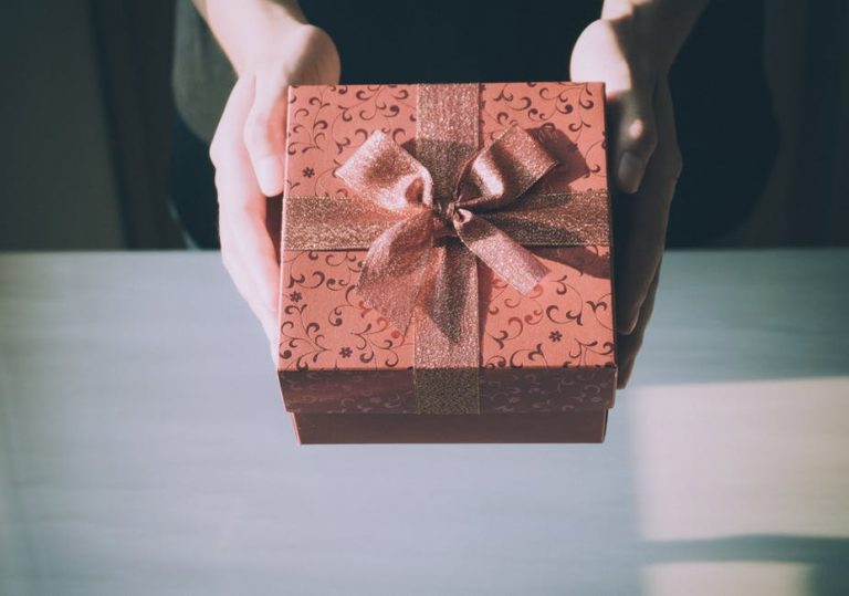 5 UNIQUE GIFT IDEAS, IDEAL FOR THE SPECIAL MAN IN YOUR LIFE IN 2018