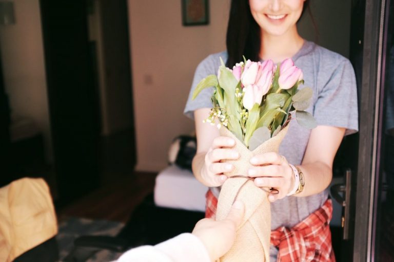 5 IDEAL REASONS WHY RANDOM ACTS OF KINDNESS ARE SO IMPORTANT