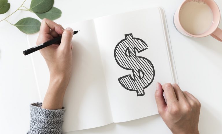 8 IDEAL WAYS TO KEEP EVERYDAY COSTS DOWN