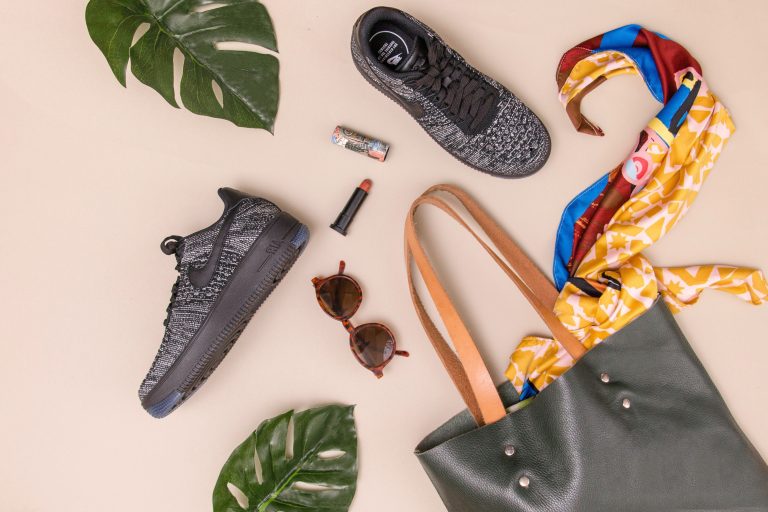 4 IDEAL WAYS TO ADD A POP OF COLOUR TO YOUR WARDROBE FOR SS/18