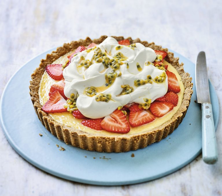 IDEAL FOR SUMMER FUN: STRAWBERRY & PASSION FRUIT ICEBOX PIE