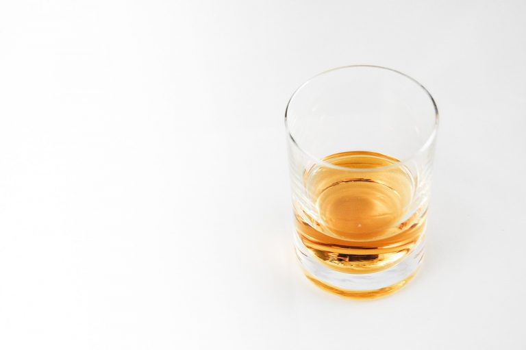 4 IDEAL REASONS 21 YEAR OLD SCOTCH WHISKEY IS SO LOVELY