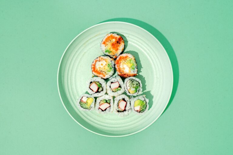 Here’s How To Eat Like A Pro This International Sushi Day 