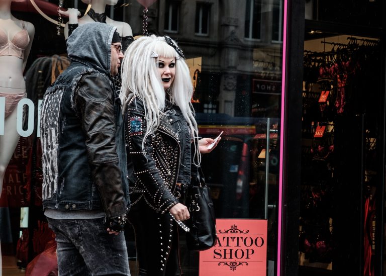 3 IDEAL TIPS FOR PERFECTING THE GOTHIC LOOK