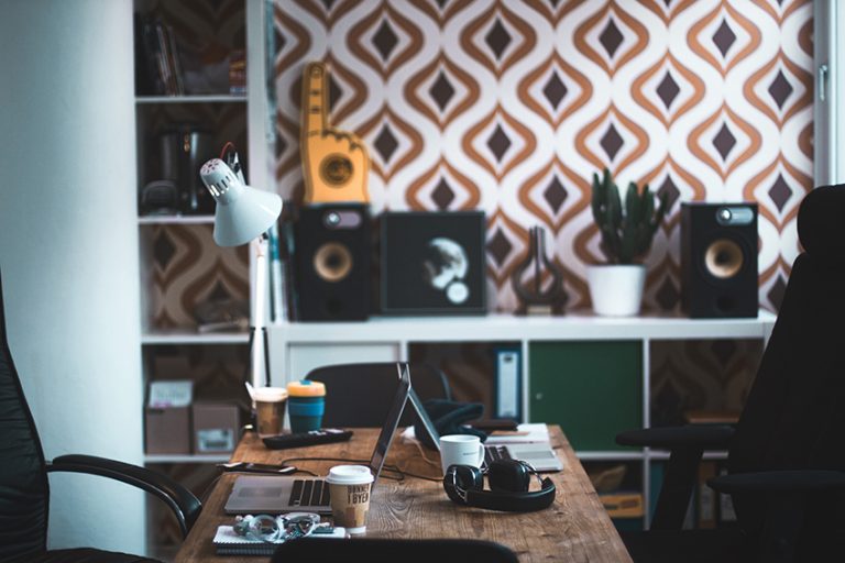 4 IDEAL BENEFITS OF PAINTABLE WALLPAPER