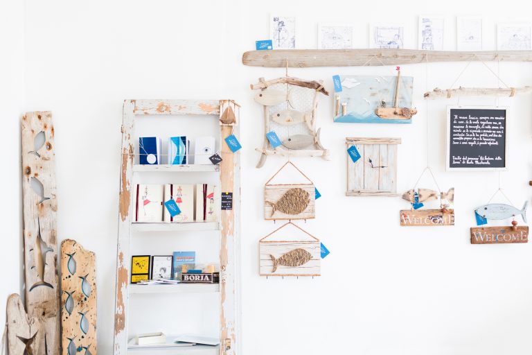 5 IDEAL REASONS TO SHOP ONLINE AT INDEPENDENT RETAILERS