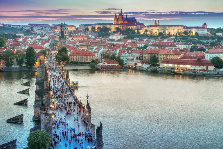 8 IDEAL THINGS TO DO IN PRAGUE