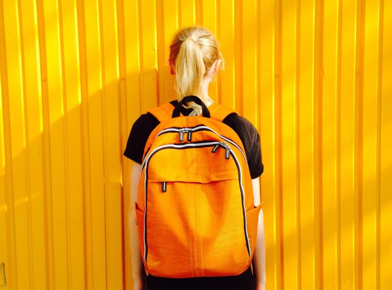 8 IDEAL ITEMS TO PACK FOR YOUR EUROPEAN VACATION