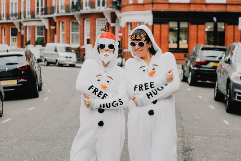 4 IDEAL THEMED CHRISTMAS PARTY IDEAS