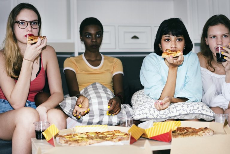 4 IDEAL WAYS TO GET THE MOST OUT OF YOUR HOME ENTERTAINMENT SYSTEM