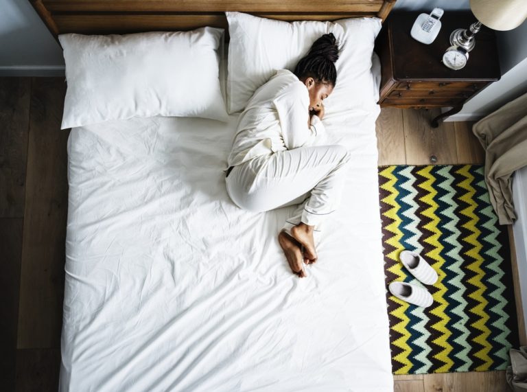6 IDEAL TIPS ON HOW TO GET A BETTER NIGHTS SLEEP WHILE ON YOUR PERIOD