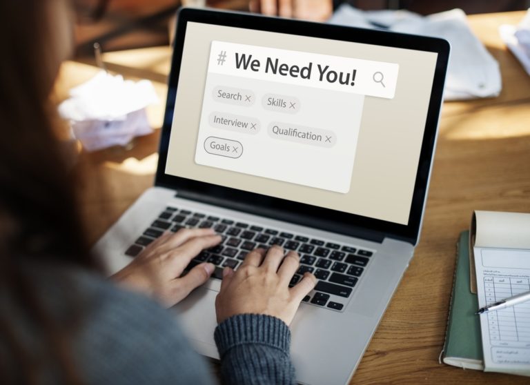 5 IDEAL TIPS FOR FINDING A MEANINGFUL CAREER PATH