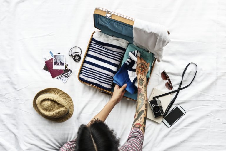 5 IDEAL TIPS FOR SAVING MONEY WHEN BOOKING A LAST-MINUTE HOLIDAY 