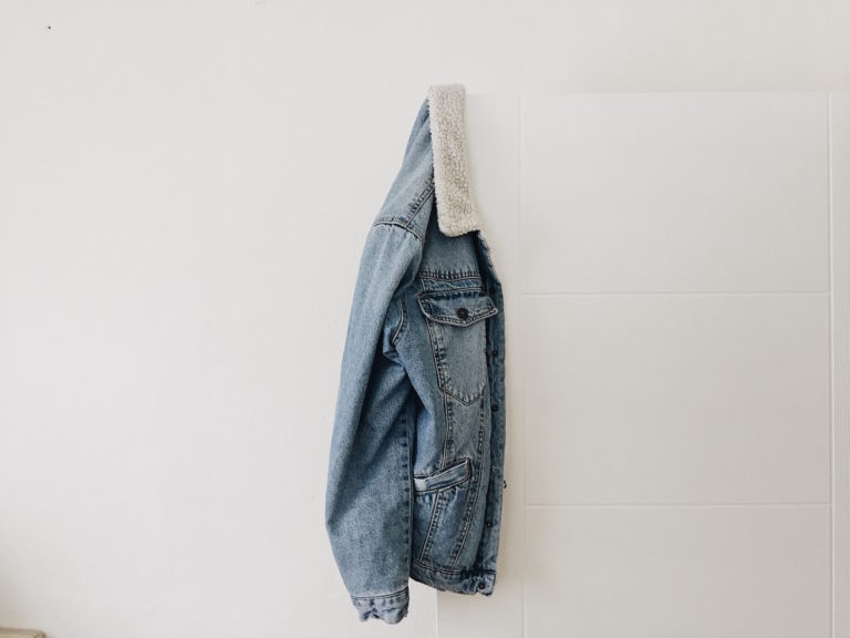 4 IDEAL STYLE TIPS FOR CASUAL FRIDAYS