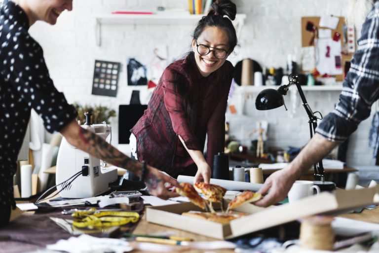 5 IDEAL TIPS FOR A MORE PRODUCTIVE WORKING LUNCH