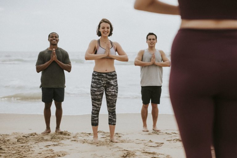 8 IDEAL REASONS TO TAKE UP YOGA TODAY