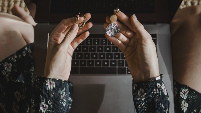5 IDEAL TIPS FOR SELLING THINGS ON EBAY