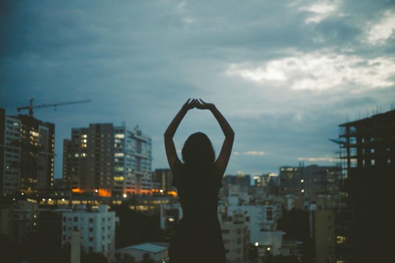 5 IDEAL SELF CARE TIPS FOR THOSE LIVING IN THE CITY