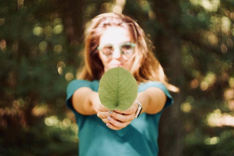 5 IDEAL CAREER OPTIONS IF YOU’RE LOOKING TO ESCAPE THE DESK