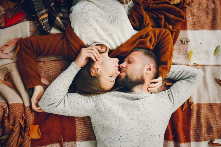 4 IDEAL DOMESTIC DATE NIGHT IDEAS THIS AUTUMN 