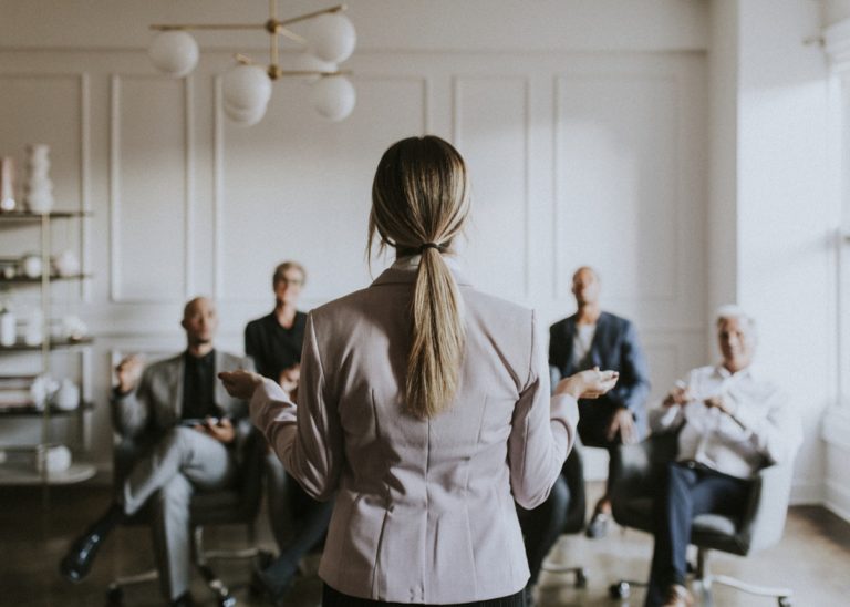 4 IDEAL TIPS ON HANDLING QUESTIONS FROM INVESTORS WHILE PITCHING 