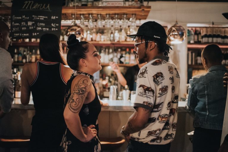 5 IDEAL STEPS TO STARTING A BAR IN LONDON