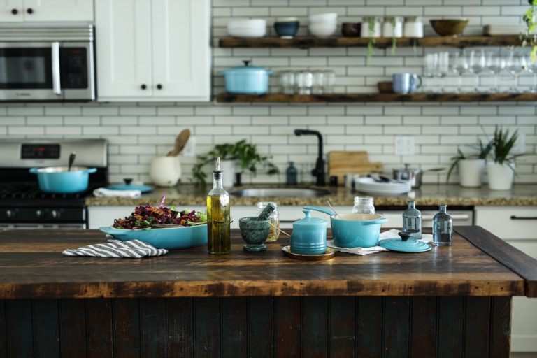 5 IDEAL WAYS TO ADD PERSONALITY AND STYLE TO YOUR KITCHEN