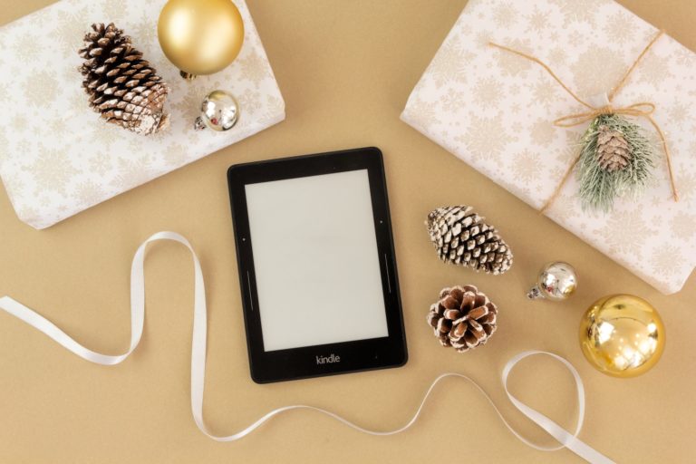 4 IDEAL GADGETS TO HELP PARENTS SURVIVE THE CHRISTMAS HOLIDAYS 
