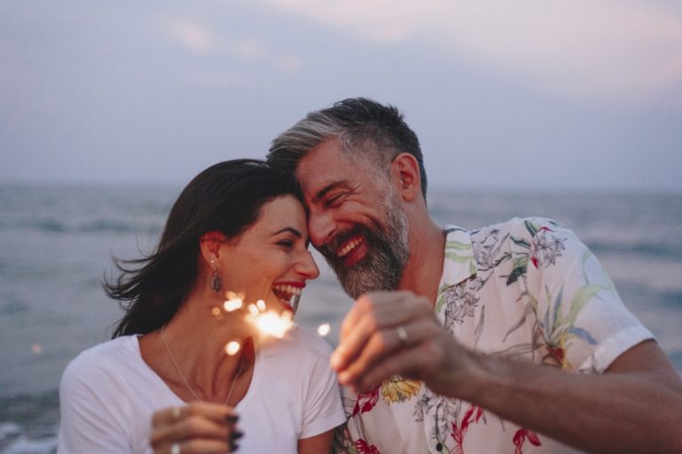 5 IDEAL WAYS TO DO DATING DIFFERENTLY & FIND LOVE IN 2020