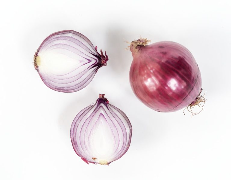5 Delicious Things To Do With Your Leftover Onions & Shallots