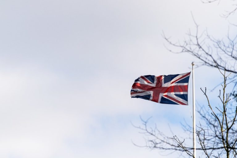 7 IDEAL QUIRKY & CURIOUS UK TRADITIONS