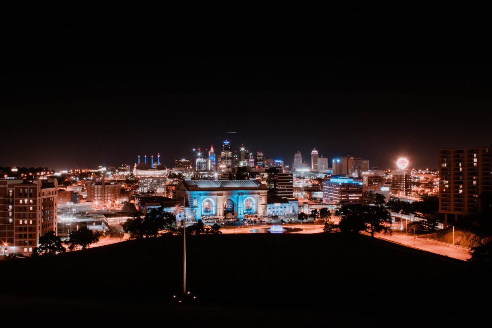 5 OF THE BEST PLACES TO VISIT IN KANSAS CITY, MO - Ideal Magazine
