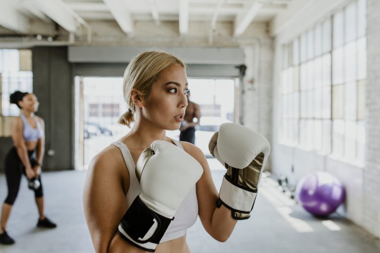 5 IDEAL STEPS TO HITTING YOUR FITNESS GOALS THIS YEAR