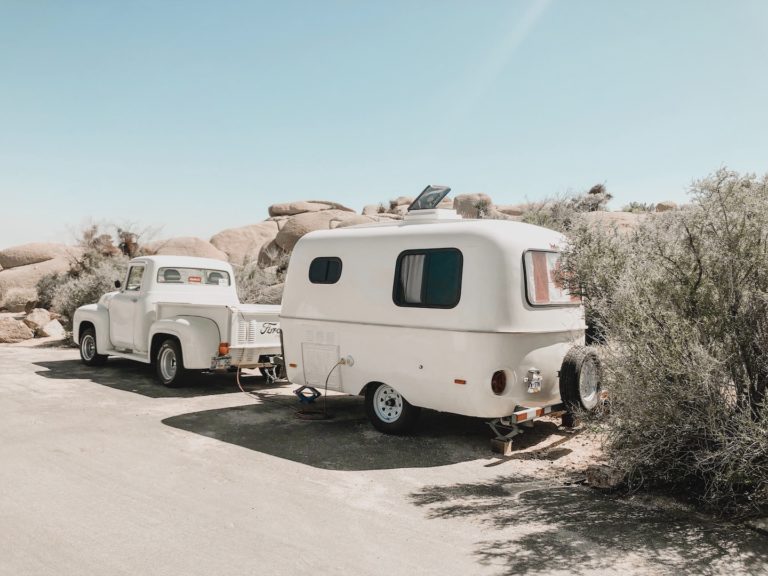 Campervan Holidays: 5 Ideal Tips For Your First Road Trip