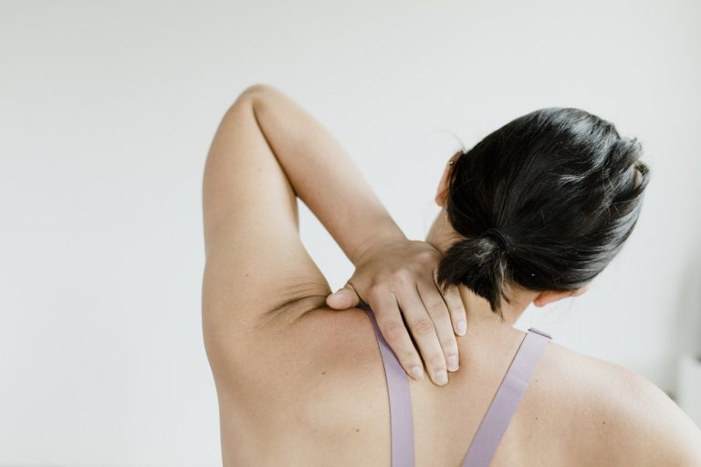 5 IDEAL EXERCISES FOR MANAGING BACK PAIN