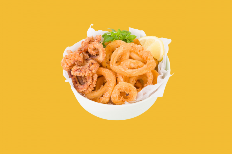 THE IDEAL RECIPE FOR CALAMARI WITH CHILLI & GARLIC SALT
