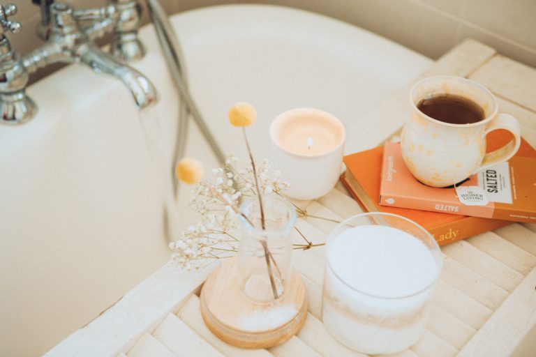 How To Turn Your Bathroom Into Your Very Own Private Spa In 10 Simple Steps
