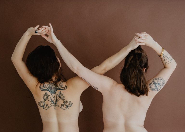 5 IDEAL REASONS TO SPEND LOCKDOWN NAKED